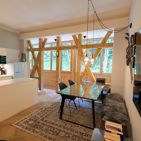 Apartment In Historischer Villa Mit Parkplatz กรุนเอา อิม อาล์มทาล ภายนอก รูปภาพ
