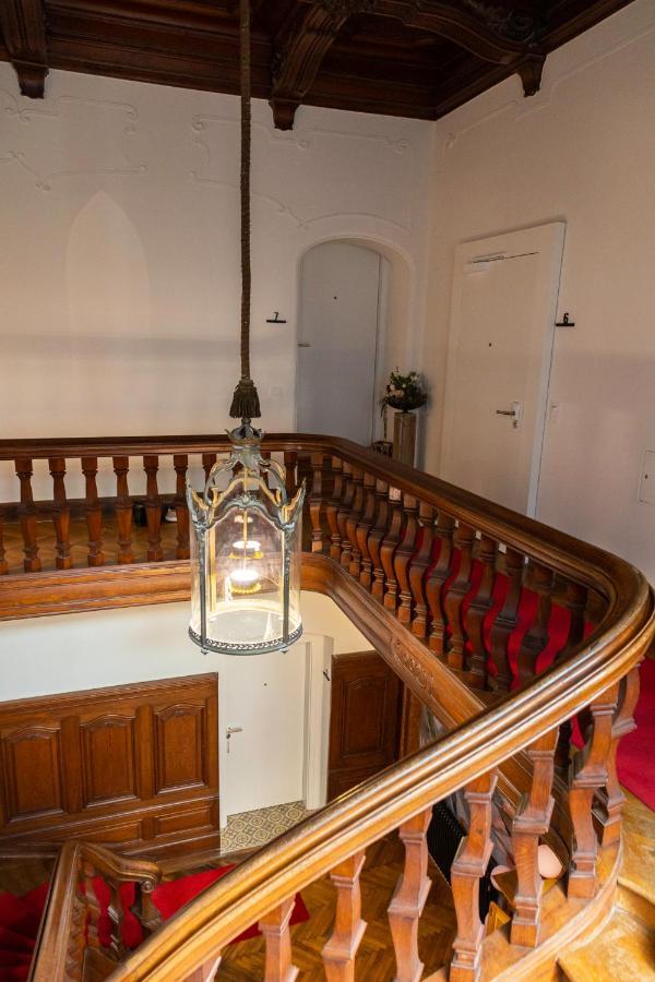 Apartment In Historischer Villa Mit Parkplatz กรุนเอา อิม อาล์มทาล ภายนอก รูปภาพ